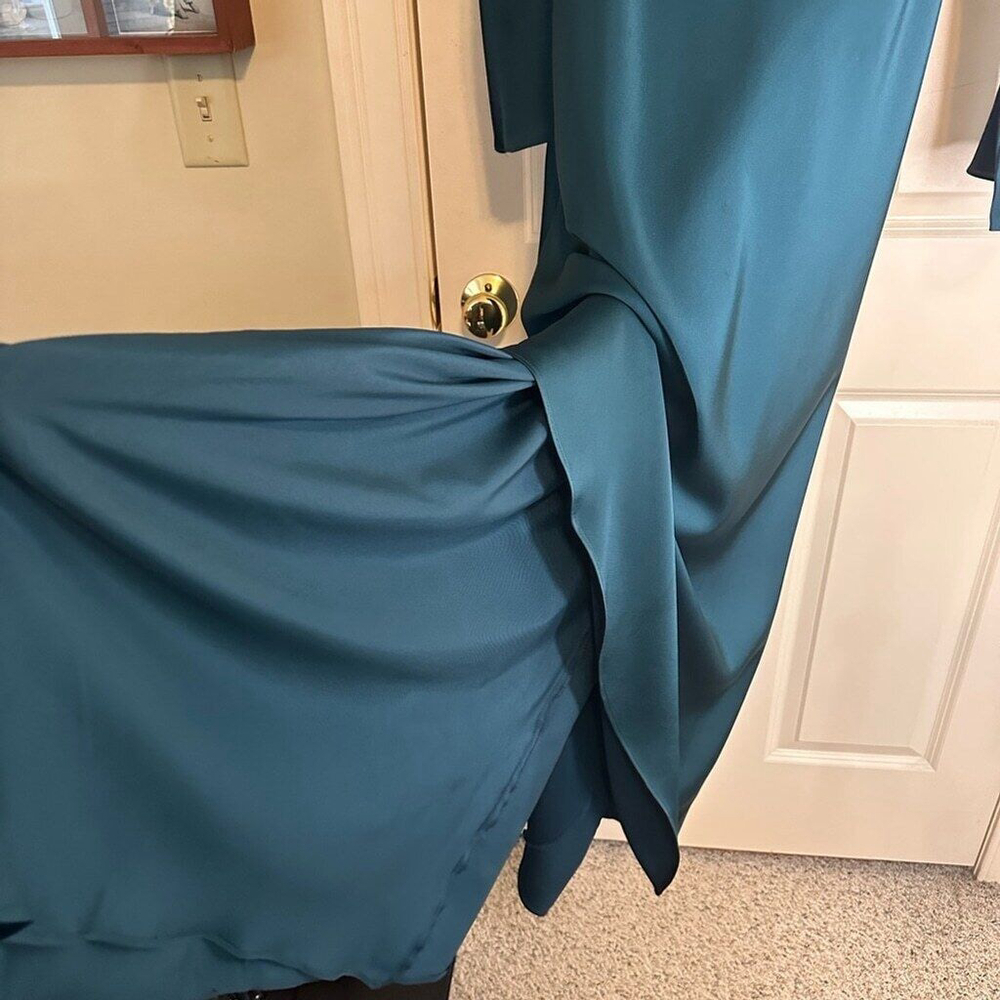 Satin Charmeuse A-Line Maxi Dress Jewel Bateau Neckline Built in Bra! Size 4 - Picture 8 of 13